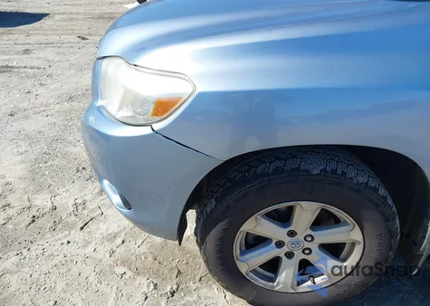 2008 Toyota Highlander z USA, uszkodzony, nr VIN JTEES41A682033580